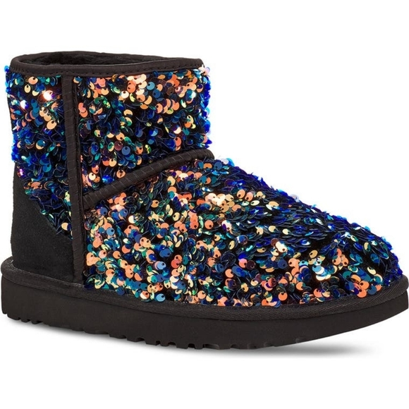 UGG Shoes - NIB UGG Classic Mini
